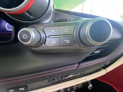 Sell Ferrari F8 Tributo 2022 - 425600 EUR, 4336 km - AUTO.MOTO.pt