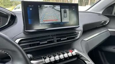 Vendo Peugeot 3008 2021 - 20499 EUR, 98021 km - AUTO.MOTO.pt