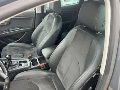 Vendo SEAT Leon 2017 - 13450 EUR, 149577 km - AUTO.MOTO.pt