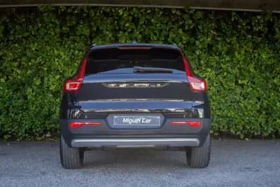 Vendo Volvo XC 40 2020 - 28900 EUR, 133266 km - AUTO.MOTO.pt