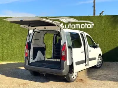 Sell Peugeot Partner 2014 - 9250 EUR, 190000 km - AUTO.MOTO.pt