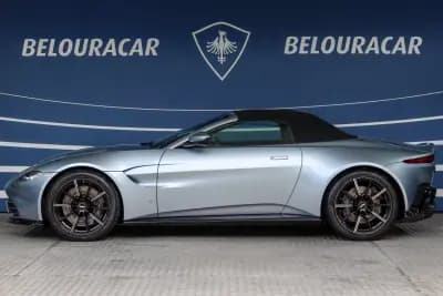 Sell Aston Martin V8 Vantage Roadster 2021 - 165000 EUR, 14873 km - AUTO.MOTO.pt