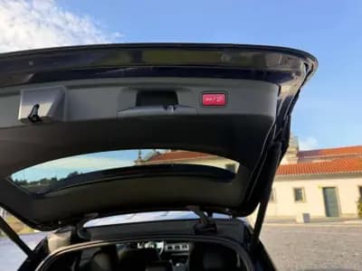 Vendo Mercedes-Benz GLE 350 2021 - 53999 EUR, 137500 km - AUTO.MOTO.pt