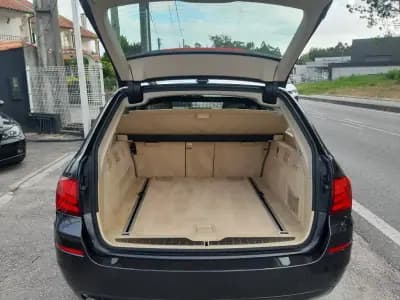 Vendo BMW 520 2012 - 13400 EUR, 206550 km - AUTO.MOTO.pt