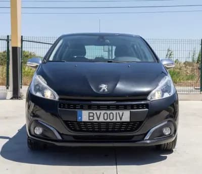Sell Peugeot 208 2015 - 10990 EUR, 152900 km - AUTO.MOTO.pt
