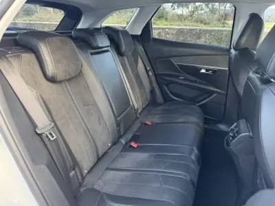 Vendo Peugeot 3008 2016 - 18990 EUR, 149800 km - AUTO.MOTO.pt