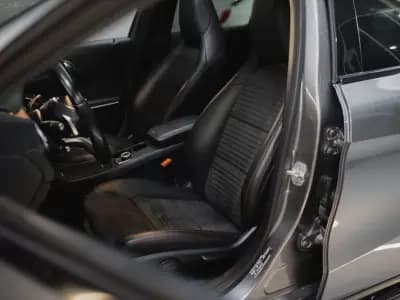 Sell Mercedes-Benz GLA 180 2016 - 23990 EUR, 126000 km - AUTO.MOTO.pt