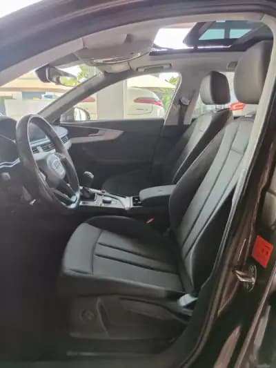 Vendo Audi A4 Avant 2016 - 16250 EUR, 212000 km - AUTO.MOTO.pt