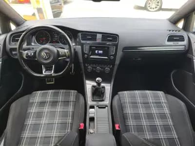 Vendo Volkswagen Golf 2014 - 17900 EUR, 195000 km - AUTO.MOTO.pt