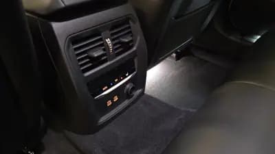 Sell BMW 318 2020 - 21500 EUR, 264805 km - AUTO.MOTO.pt