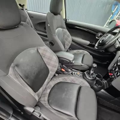 Sell MINI Cooper 2015 - 14950 EUR, 172223 km - AUTO.MOTO.pt