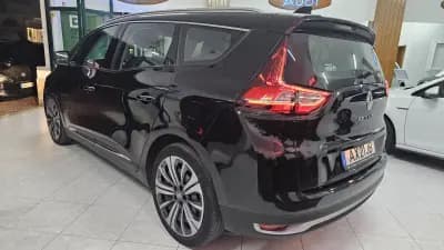 Sell Renault Grand Scénic 2020 - 15000 EUR, 172764 km - AUTO.MOTO.pt
