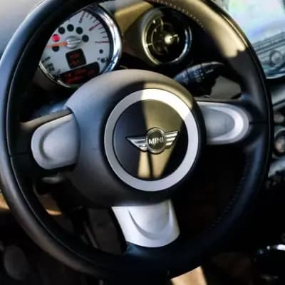 Vendo MINI 2009 - 8999 EUR, 162000 km - AUTO.MOTO.pt