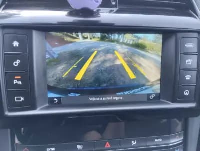 Vendo Jaguar F-Pace 2017 - 24900 EUR, 180000 km - AUTO.MOTO.pt