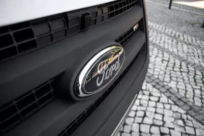 Vendo Ford Transit 2008 - 17900 EUR, 153460 km - AUTO.MOTO.pt