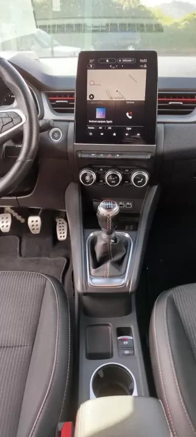 Vendo Renault Captur 2023 - 19450 EUR, 46000 km - AUTO.MOTO.pt