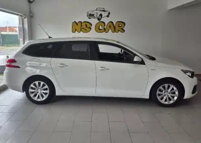 Sell Peugeot 308 SW 2020 - 14750 EUR, 118747 km - AUTO.MOTO.pt