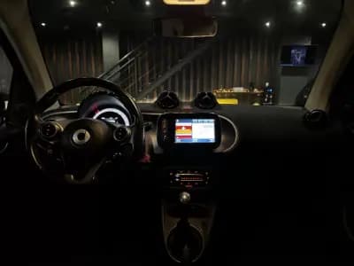 Sell Smart Fortwo Cabrio 2017 - 10990 EUR, 80200 km - AUTO.MOTO.pt