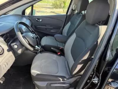 Vendo Renault Captur 2017 - 12500 EUR, 112400 km - AUTO.MOTO.pt