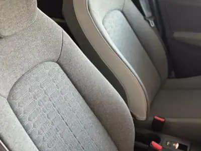 Vendo Renault Zoe 2020 - 16500 EUR, 105000 km - AUTO.MOTO.pt