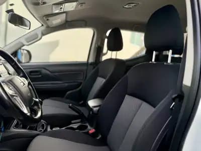 Vendo Mitsubishi L200 2022 - 30450 EUR, 82000 km - AUTO.MOTO.pt