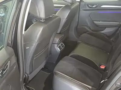 Sell Renault Mégane 2016 - 16190 EUR, 93255 km - AUTO.MOTO.pt