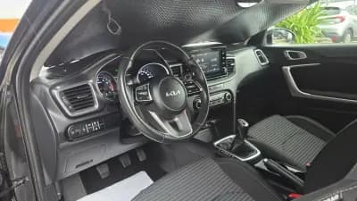 Sell Kia XCeed 2024 - 21000 EUR, 16850 km - AUTO.MOTO.pt