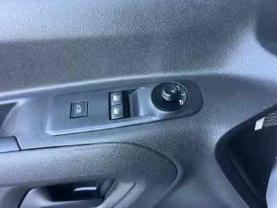 Vendo Toyota Proace 2024 - 16100 EUR, 75000 km - AUTO.MOTO.pt