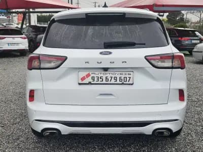 Vendo Ford Kuga 2022 - 18800 EUR, 129800 km - AUTO.MOTO.pt