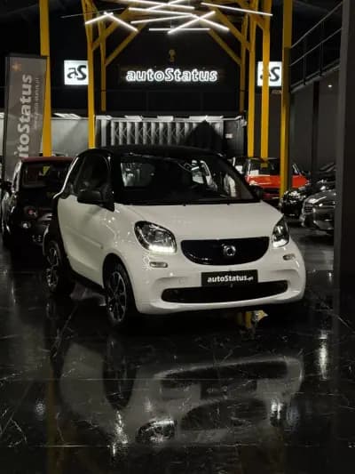 Sell Smart Fortwo Cabrio 2017 - 10990 EUR, 80200 km - AUTO.MOTO.pt