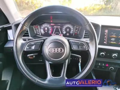 Vendo Audi A1 Sportback 2019 - 18950 EUR, 69000 km - AUTO.MOTO.pt