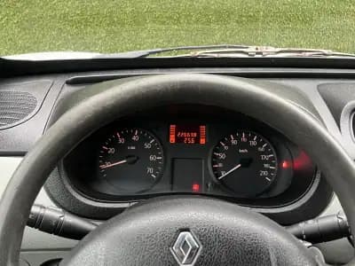 Vendo Renault Kangoo 2006 - 4200 EUR, 225000 km - AUTO.MOTO.pt