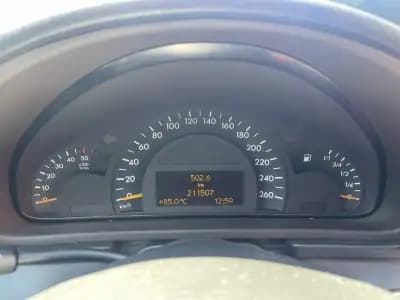 Sell Mercedes-Benz C 200 2000 - 7950 EUR, 211507 km - AUTO.MOTO.pt