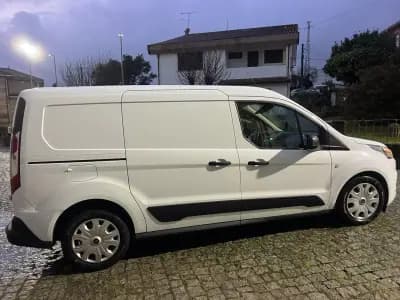 Sell Ford Transit Connect 2021 - 12499 EUR, 104000 km - AUTO.MOTO.pt