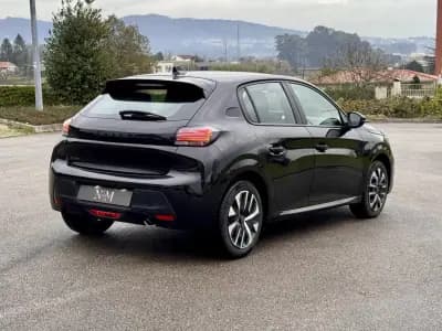 Sell Peugeot 208 2024 - 17990 EUR, 1500 km - AUTO.MOTO.pt