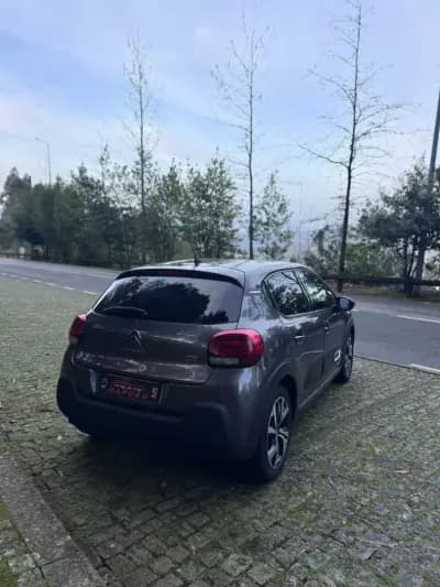 Sell Citroën C3 2021 - 13000 EUR, 128266 km - AUTO.MOTO.pt