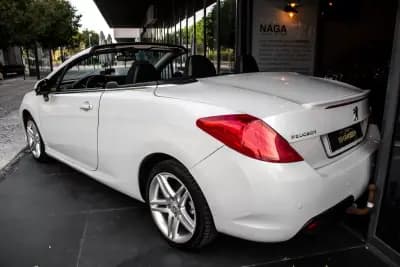 Vendo Peugeot 308 CC 2010 - 10450 EUR, 210184 km - AUTO.MOTO.pt