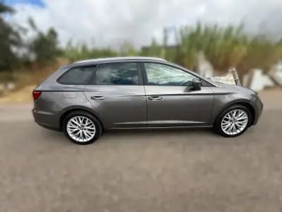 Vendo SEAT Leon ST 2016 - 15500 EUR, 175000 km - AUTO.MOTO.pt