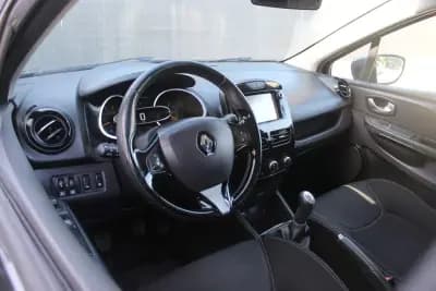 Sell Renault Clio 2015 - 8990 EUR, 189900 km - AUTO.MOTO.pt