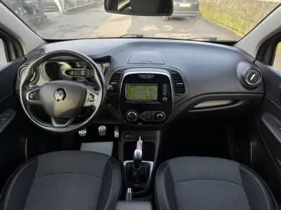 Vendo Renault Captur 2018 - 14500 EUR, 48000 km - AUTO.MOTO.pt