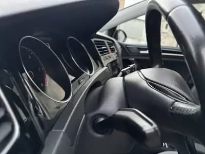 Sell Volkswagen Golf Variant 2015 - 12750 EUR, 160000 km - AUTO.MOTO.pt