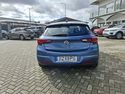 Vendo Opel Astra 2017 - 13000 EUR, 99950 km - AUTO.MOTO.pt