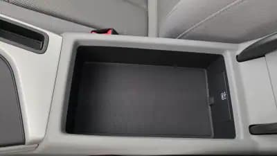 Sell Audi A4 2020 - 26900 EUR, 85888 km - AUTO.MOTO.pt