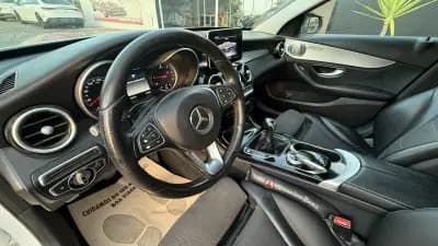 Vendo Mercedes-Benz C 200 2015 - 15490 EUR, 230000 km - AUTO.MOTO.pt