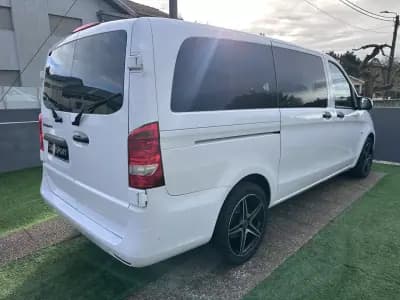 Vendo Mercedes-Benz Vito Tourer 2020 - 29900 EUR, 225000 km - AUTO.MOTO.pt