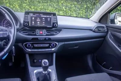 Vendo Hyundai i30 2022 - 15900 EUR, 67400 km - AUTO.MOTO.pt