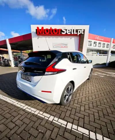 Sell Nissan Leaf 2020 - 21600 EUR, 25600 km - AUTO.MOTO.pt