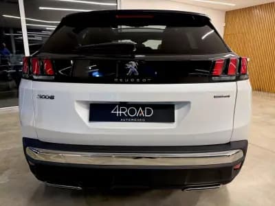 Sell Peugeot 3008 2018 - 20000 EUR, 163500 km - AUTO.MOTO.pt