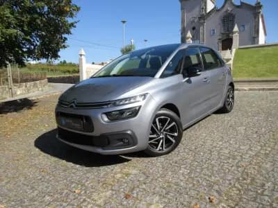 Vendo Citroën C4 Picasso 2017 - 13990 EUR, 169000 km - AUTO.MOTO.pt