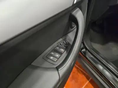 Vendo BMW X1 2021 - 29980 EUR, 62181 km - AUTO.MOTO.pt